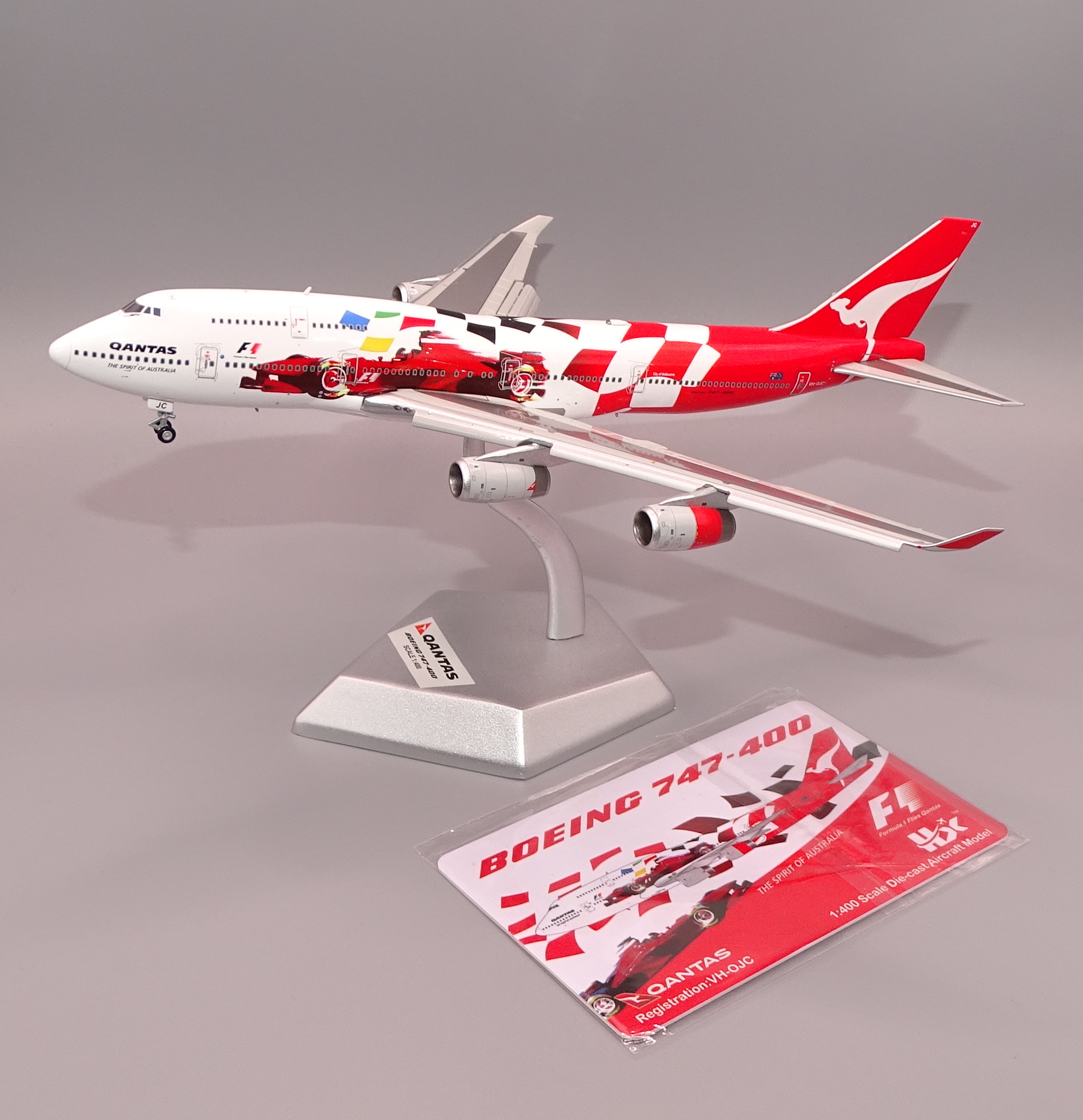 QF_B744_VH-OJC_14.JPG