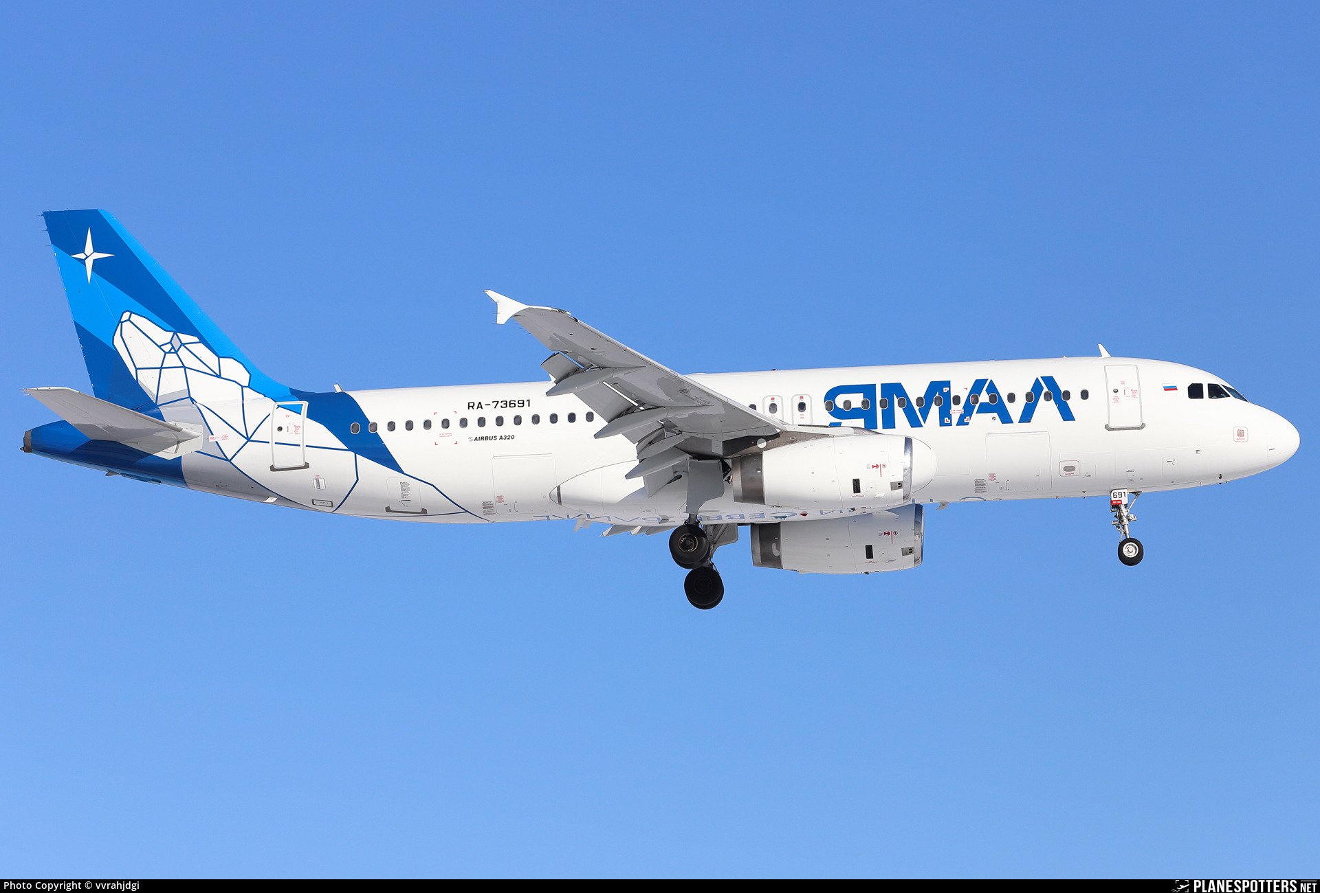 ra-73691-yamal-airlines-airbus-a320-232_PlanespottersNet_1904802_983db1eb47_o.jpg