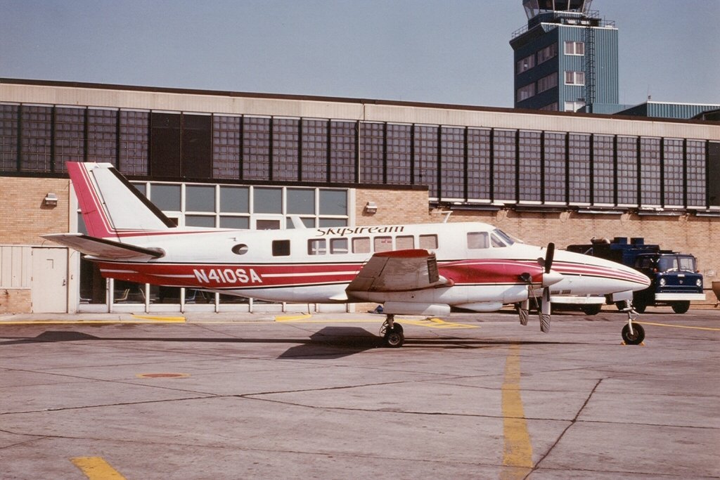 Skystream Beech 99 N410SA  _19790000.jpg