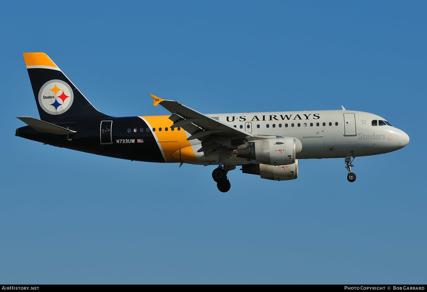 US Airways A319-112 N733UW R.jpg