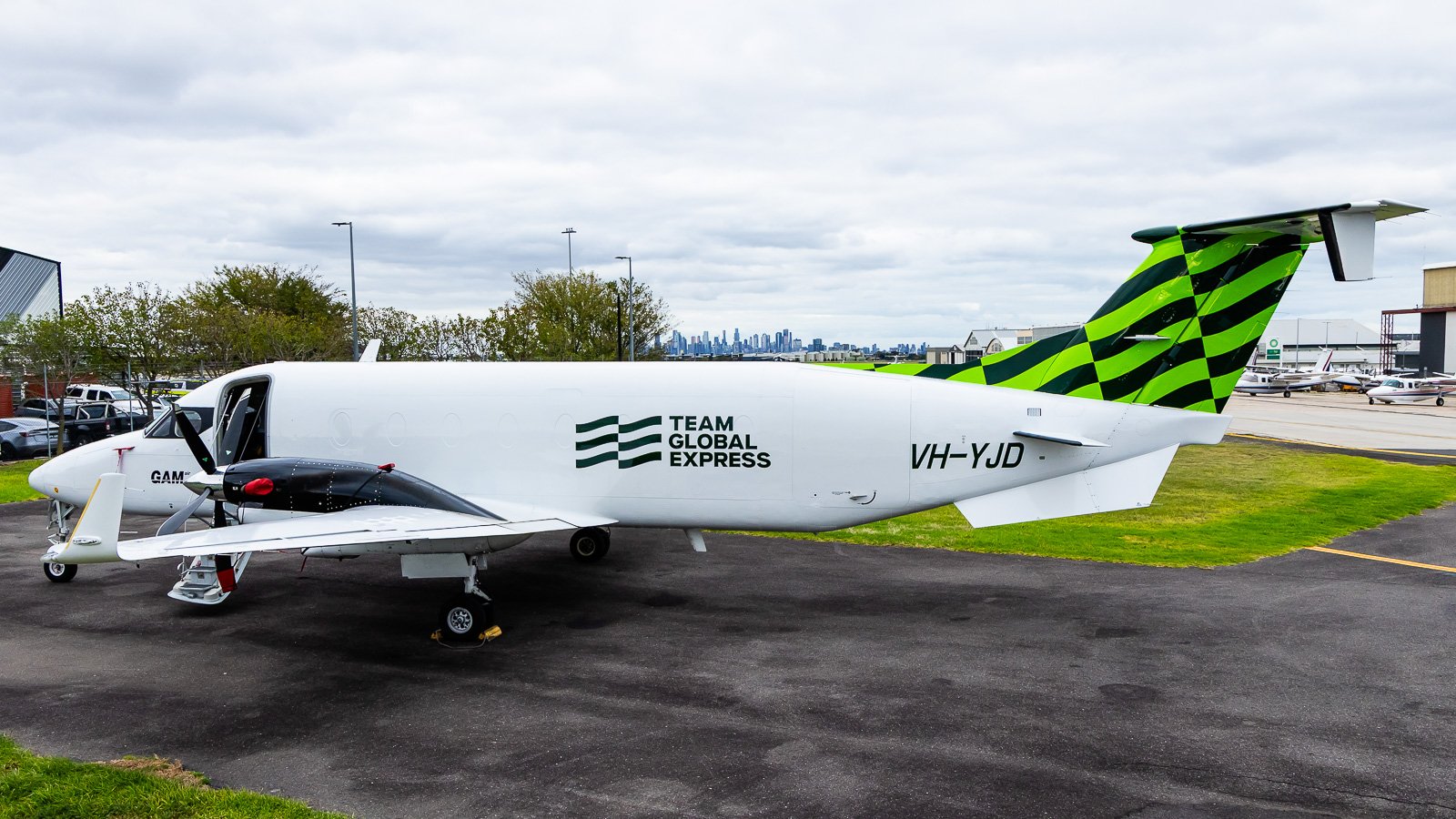 VH-YJD 2.jpg