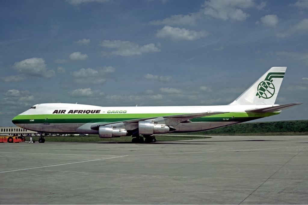 Air_Afrique_Boeing_747-200_Volpati.jpg