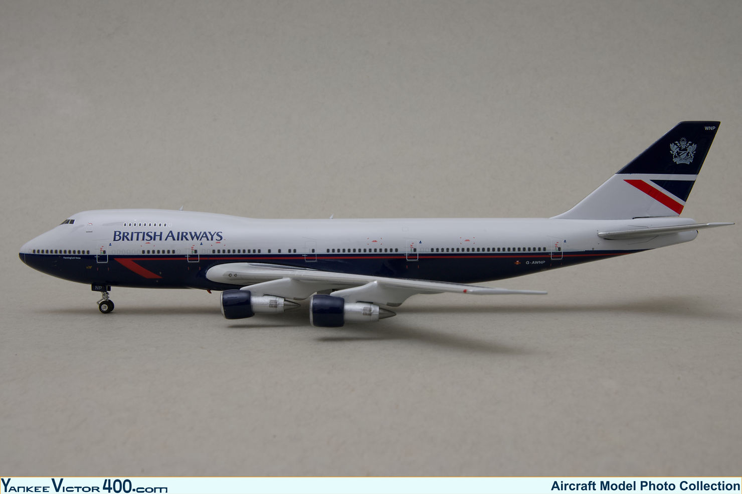 Scale aircraft model of a British Airways Boeing 747-136 registered G-AWNP made by Phoenix Models in 1:400 scale.