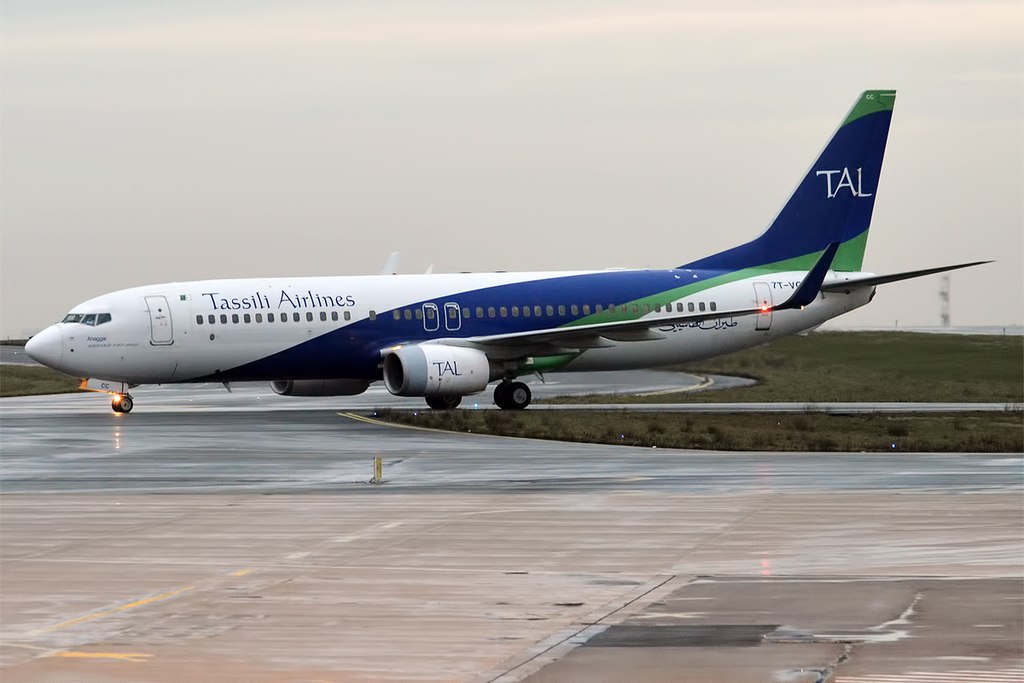 1024px-Tassili_Airlines%2C_7T-VCC%2C_Boeing_737-8ZQ_%2839746341835%29.jpg